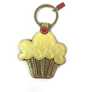 COACH Multi-op Art Leather Cupcake Key Holder